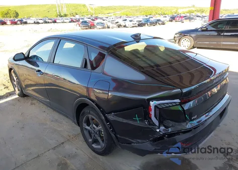 2025 Kia K4 Lxs z USA, uszkodzony, nr VIN 3KPFT4DE1SE047675